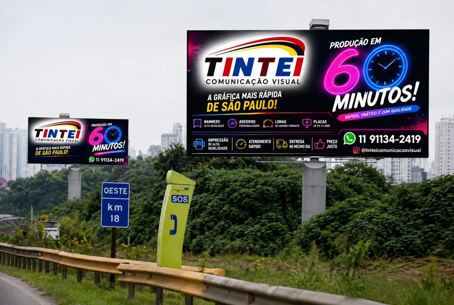 Outdoors da Tintei instalados à beira da rodovia, com impressão em grande formato legível a distância